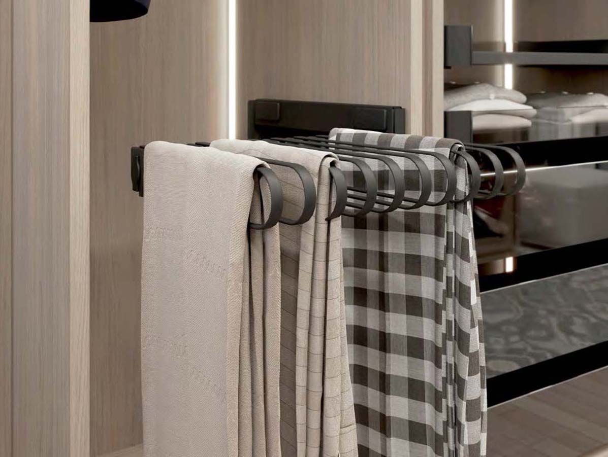 Carrera_By_Design_Cornero_Wardrobe Carrera_By_Design_Cornero_Wardrobe