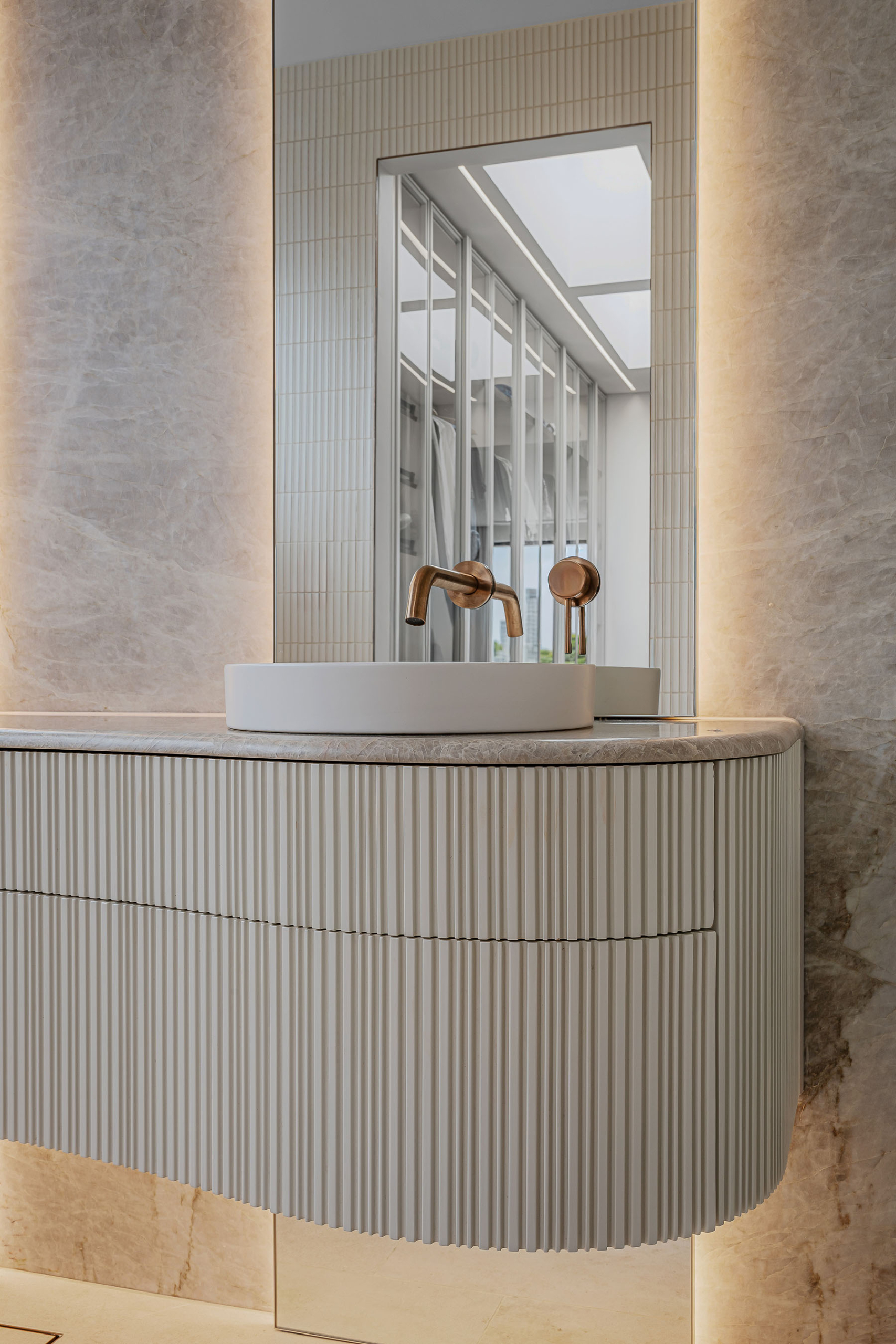 Carrera_By_Design_Rozelle_Master Ensuite_04 Carrera By Design Rozelle Master Ensuite